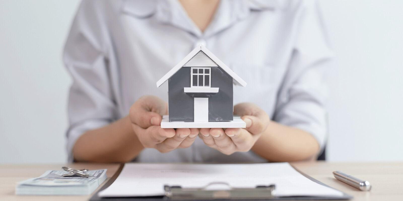 What are the costs involved in purchasing a house?